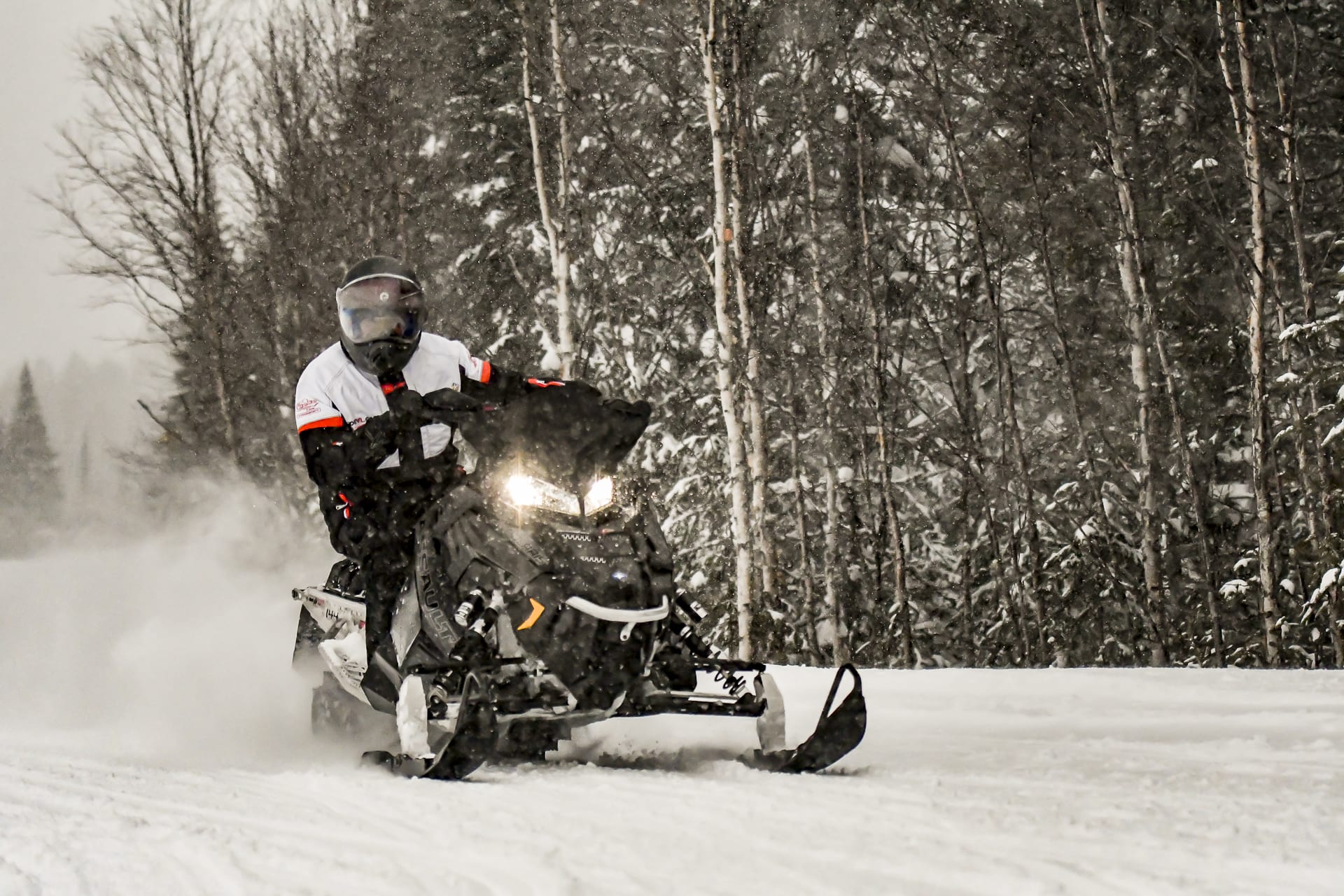 2017 Polaris 800 Switchback Assault 144-3