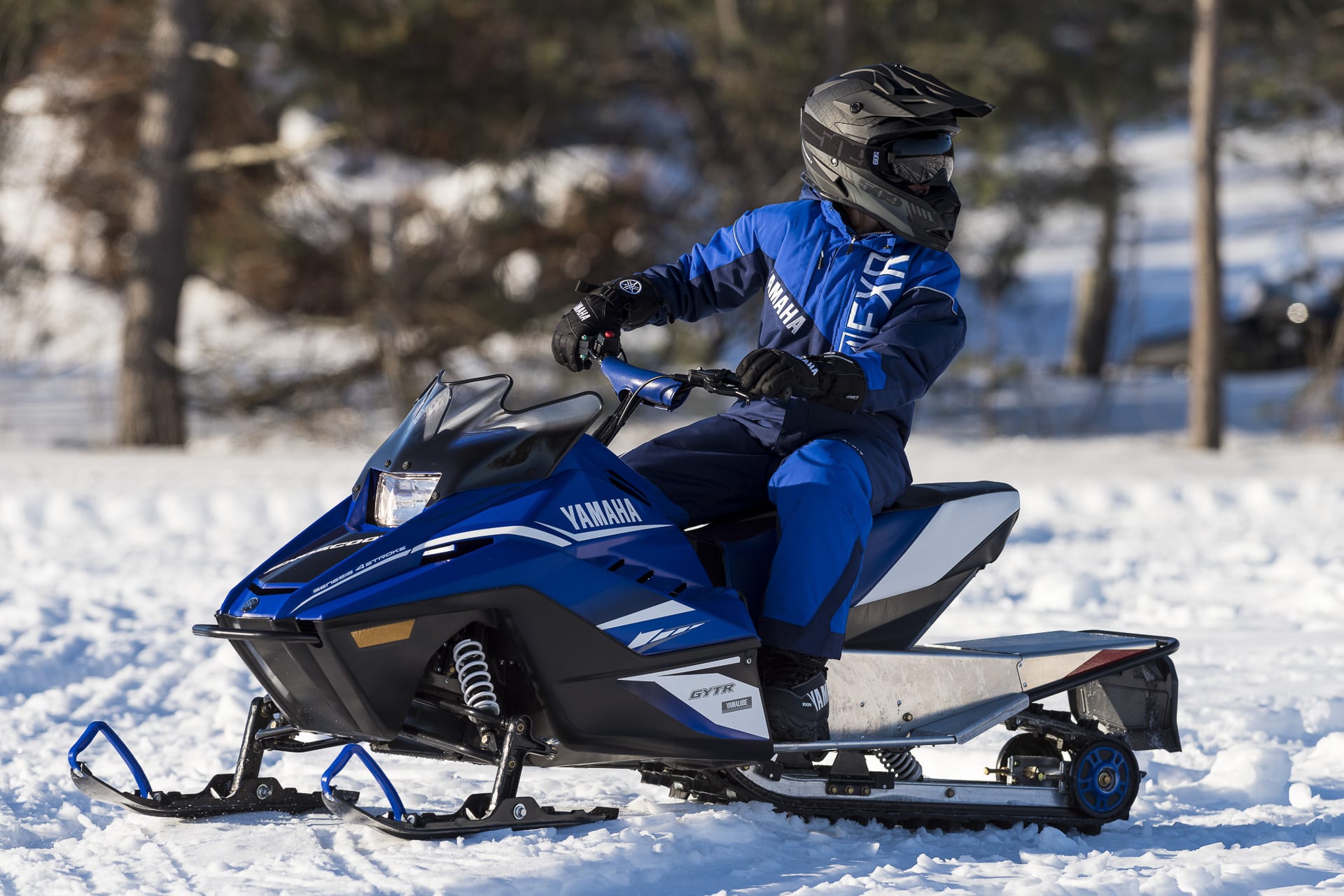 Купить снегоход ямаха в москве. Yamaha SNOSCOOT 200 снегоход. Ямаха снегоход 2018. Снегоход Ямаха 125. Снегоход Ямаха 440 СС.