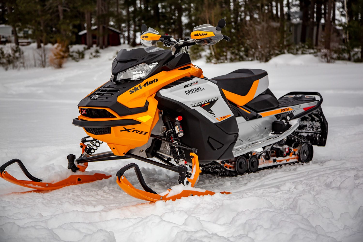 Ski-Doo Renegade XRS 900 ACE Turbo 2019 Essai