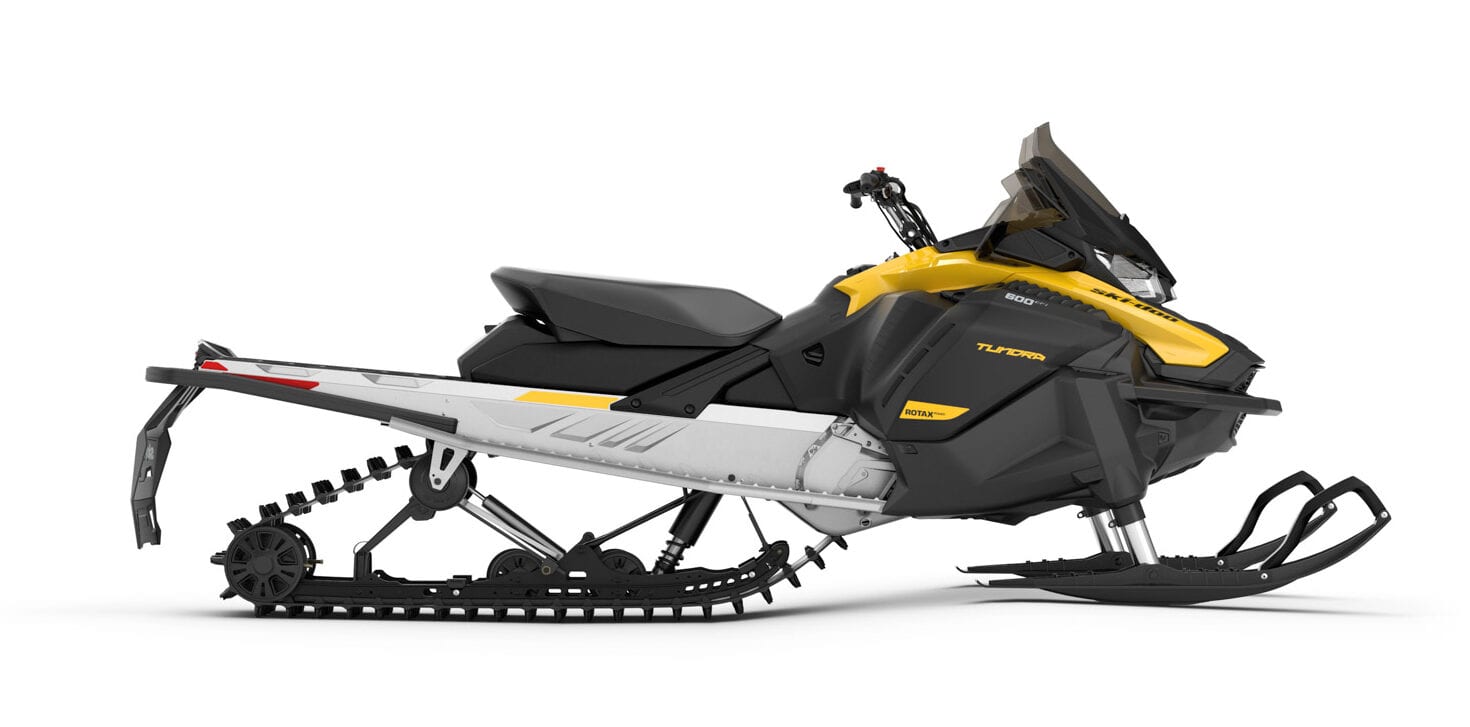 Ski doo 2025. Ski Doo Tundra 600 Ace. Ski Doo 600 EFI Tundra. Снегоход BRP Tundra 600. BRP Ski-Doo 2021.