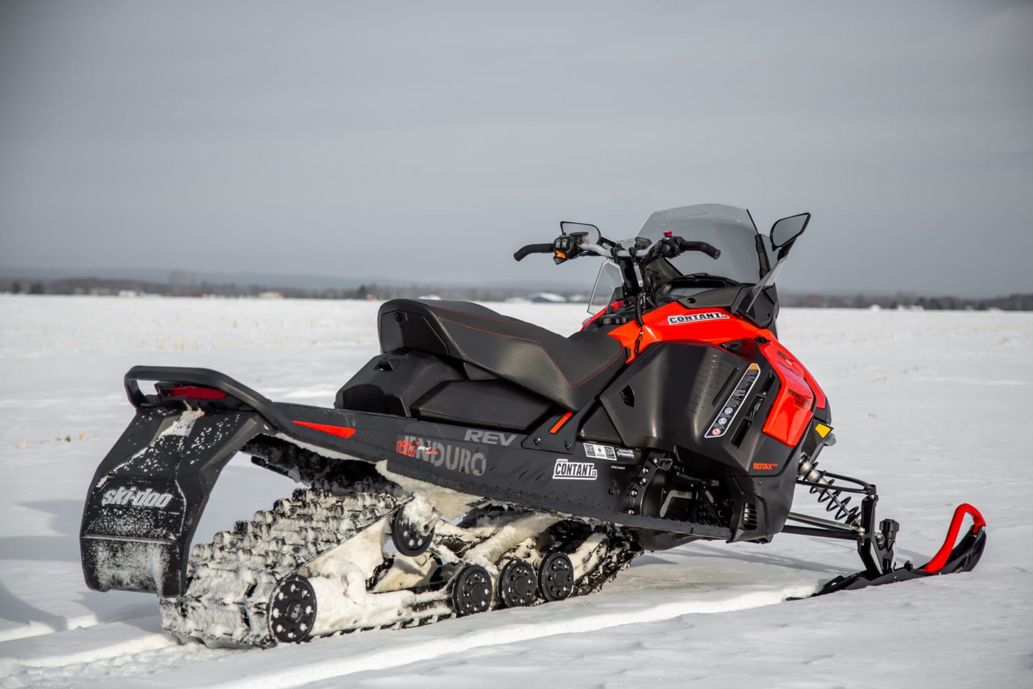 SKI-DOO Renegade Enduro 900 ACE Turbo 2020 Essai