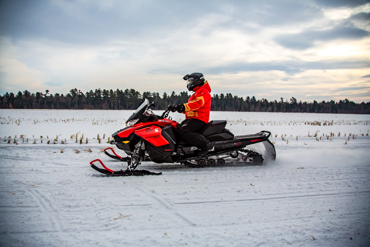 SKI-DOO Renegade Enduro 900 ACE Turbo 2020 Essai