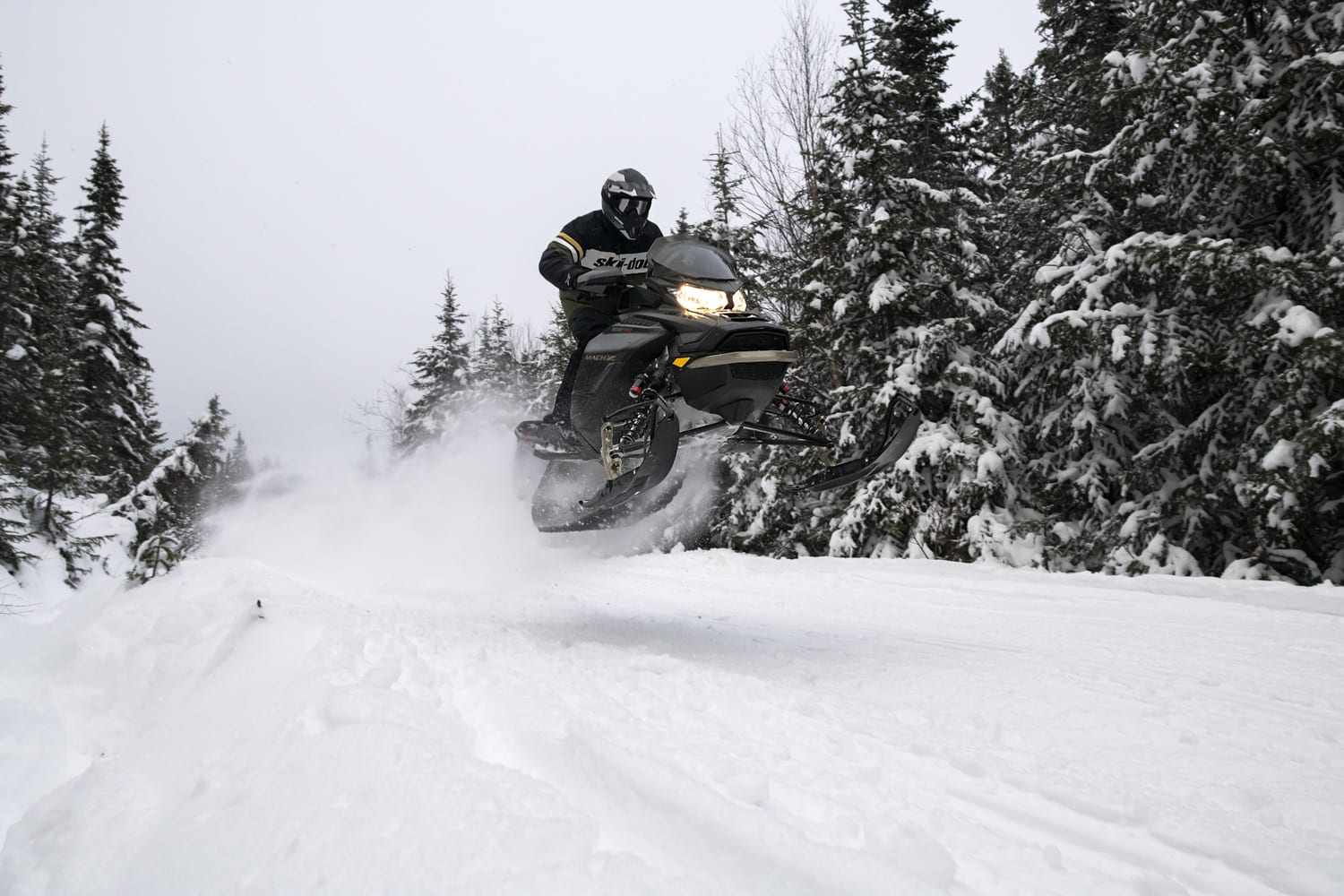 Ski-Doo MACH Z 2022