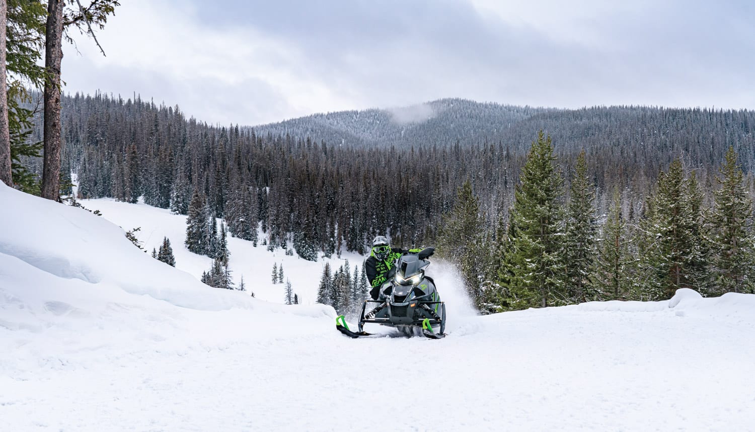 Nouveautés Motoneiges Arctic Cat 2022 Sentiers