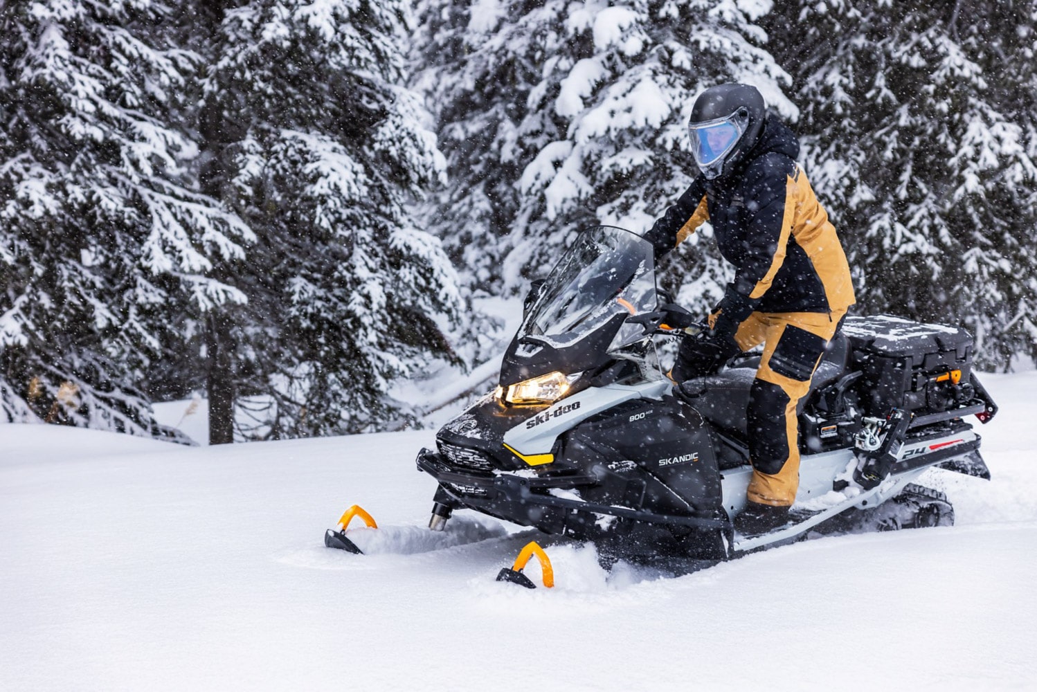 Ski-Doo Skandic 2023