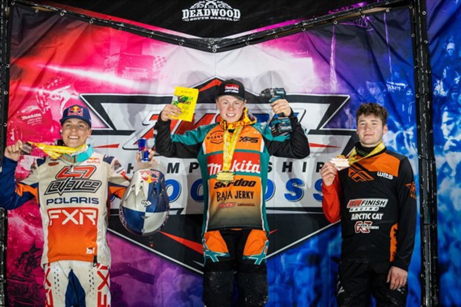 Snocross ISOC Francis Pelletier et Jonathan Lebel sur la plus haute marche du podium à Deadwood SD