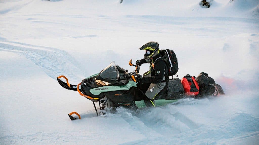 ski-doo-expedition-2024