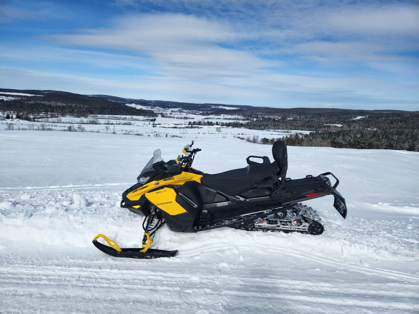 Essai-long-terme-Ski-Doo-Renegade-Adrenaline-900-ACE-Turbo-R-2023