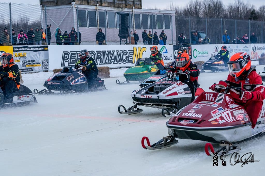 ON-A-EU-CHAUD-AU-GRAND-PRIX-SKI-DOO-DE-VALCOURT