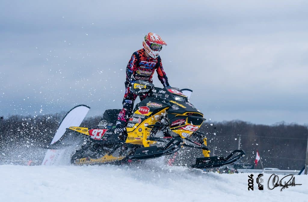 ON-A-EU-CHAUD-AU-GRAND-PRIX-SKI-DOO-DE-VALCOURT