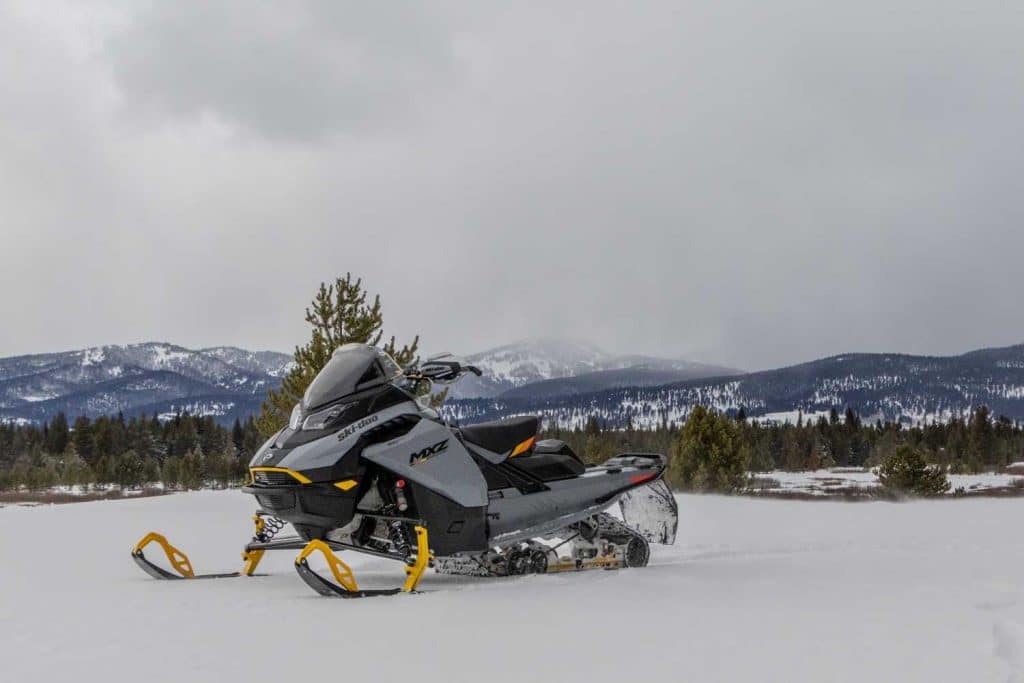 Ski-Doo Mxz Adrenaline Blizzard 2025