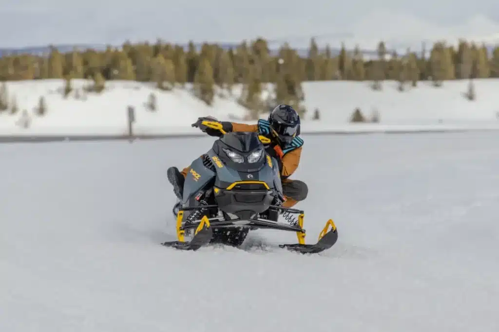 Ski-Doo MXZ XRS 600