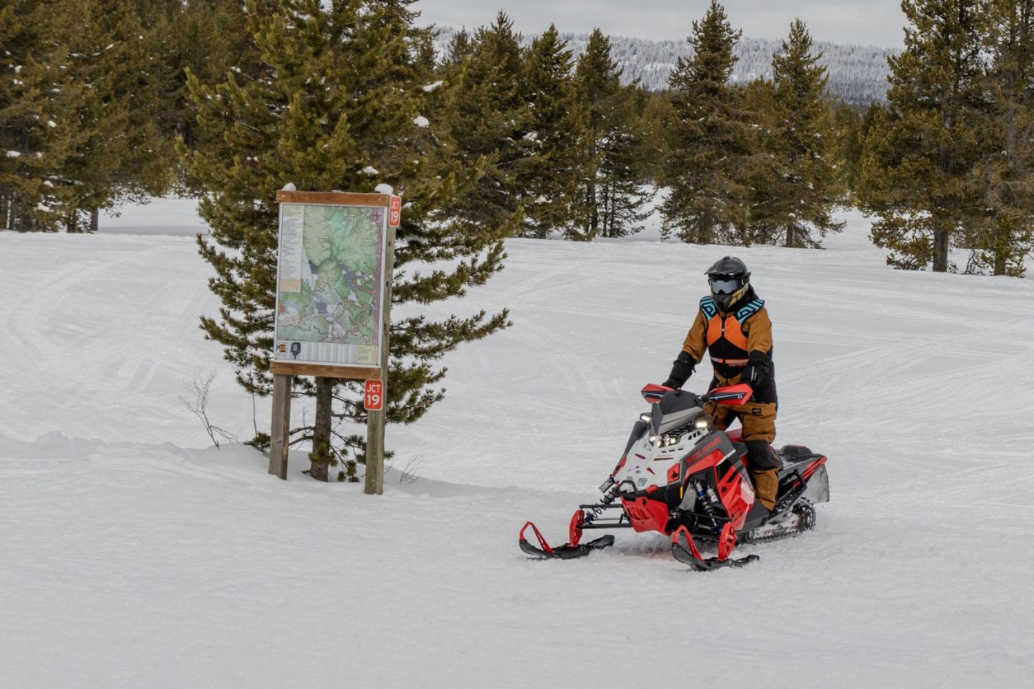 Polaris Indy XCR 650