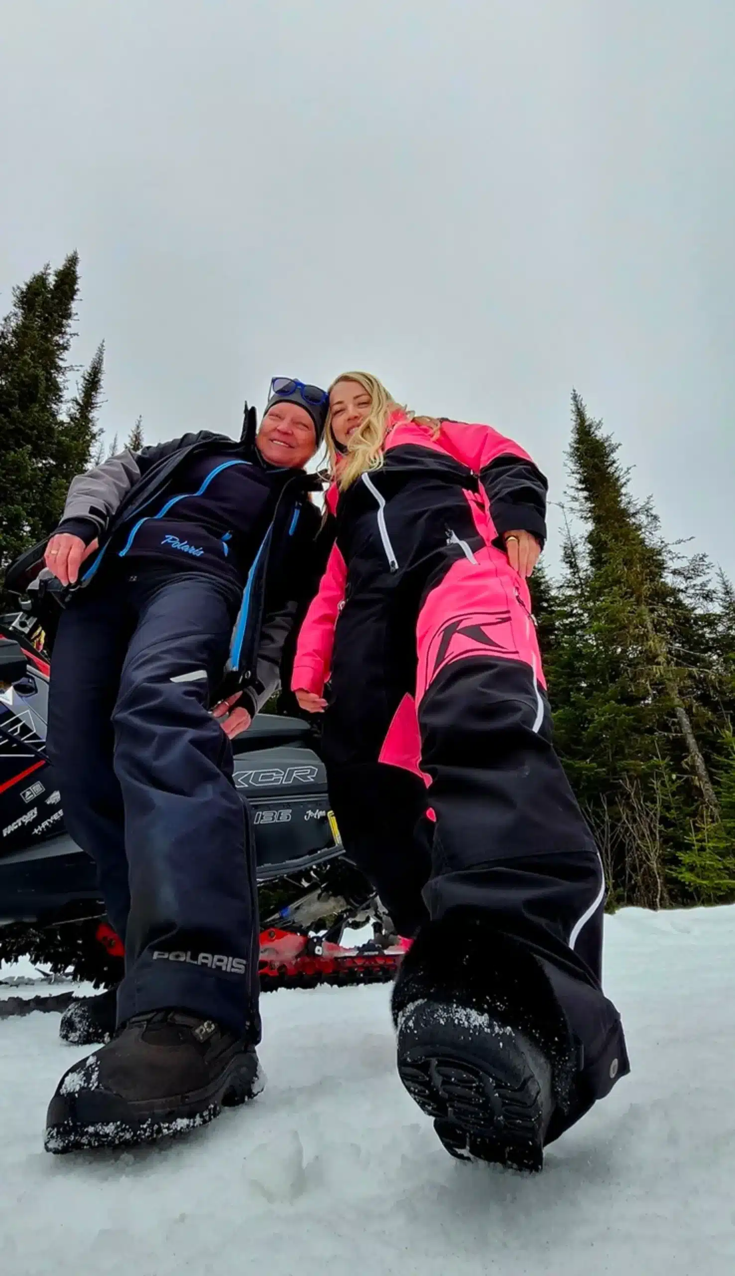 PHOTO 6 - JoAnn et Claudia – grande taille