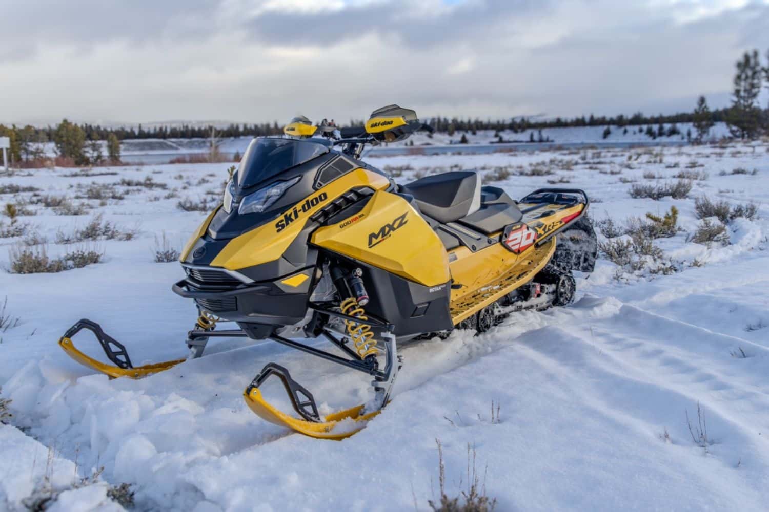 Le nouveau MXZ XRS 600 RR se veut un modèle abordable