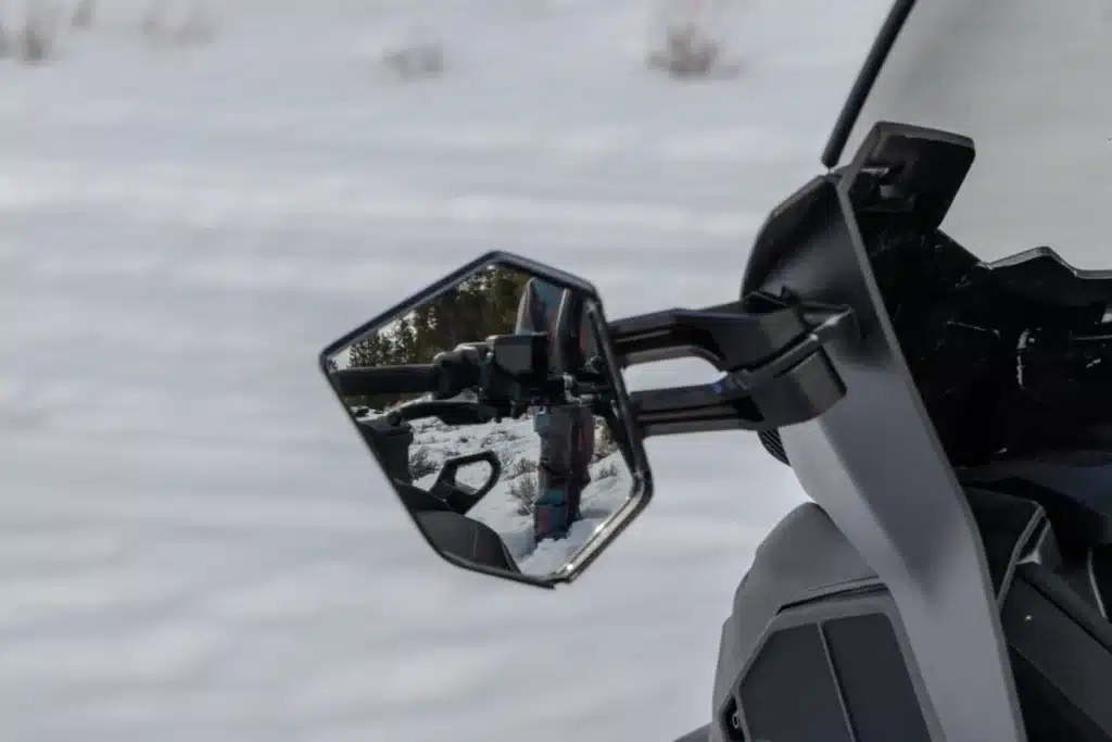 Miroirs du Skandic SE 2027