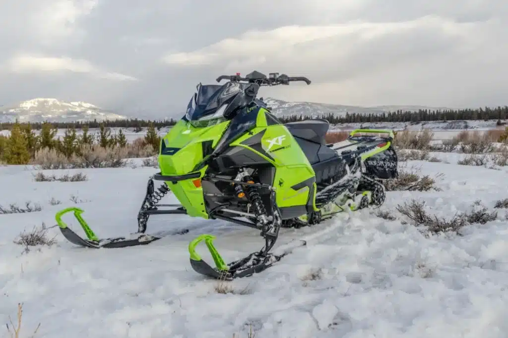 Essai de la Arctic Cat XF 858 2027 – Une hybride à découvrir - Passion ...