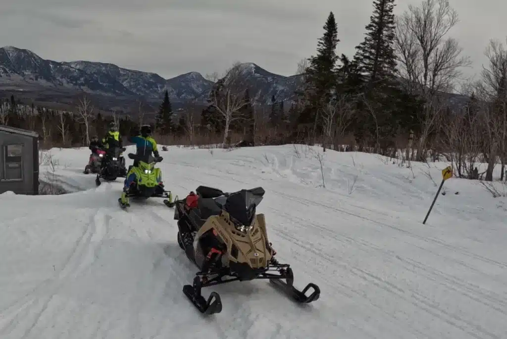 PHOTO 11 - Sentier – grande taille