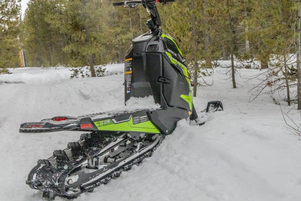 Chenille avec crampons de 1,5 pouce